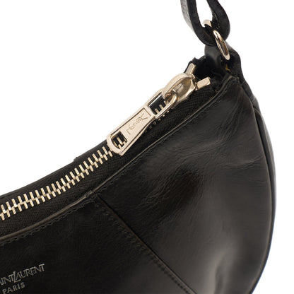 Saint Laurent Shoulder Bag Shoulder Bag in Black, Leather — Alternate View 9