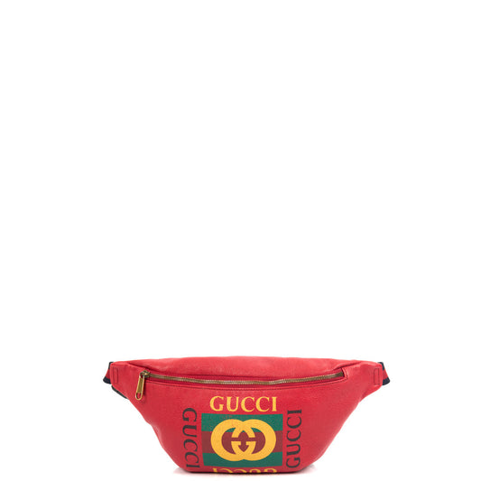 Gucci Bum Bag in Red, Leather — Front View