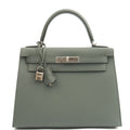 Hermes Kelly 28 in Verte Amande, Epsom Leather — Front View