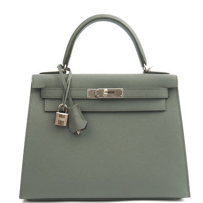 Hermes Kelly 28 in Verte Amande, Epsom Leather — Front View
