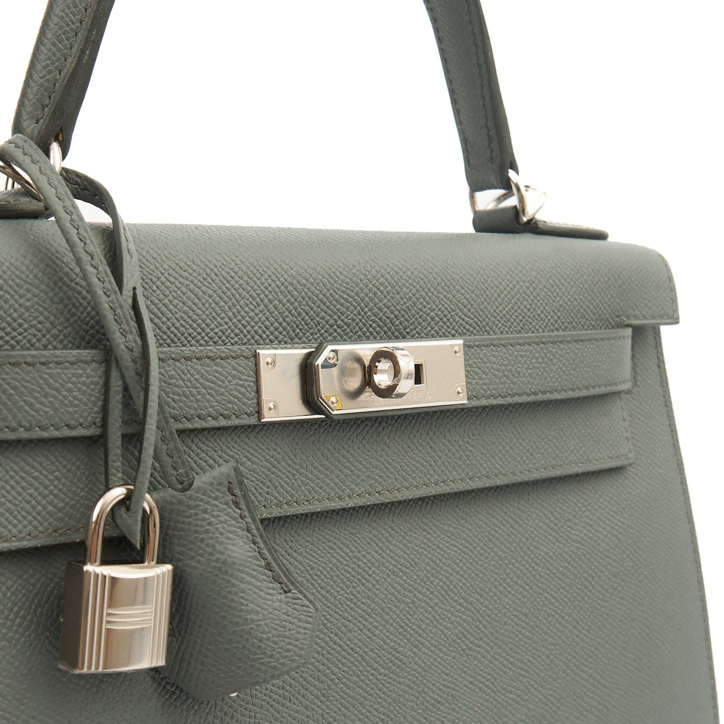 Hermes Kelly 28 in Verte Amande, Epsom Leather — Alternate View 22