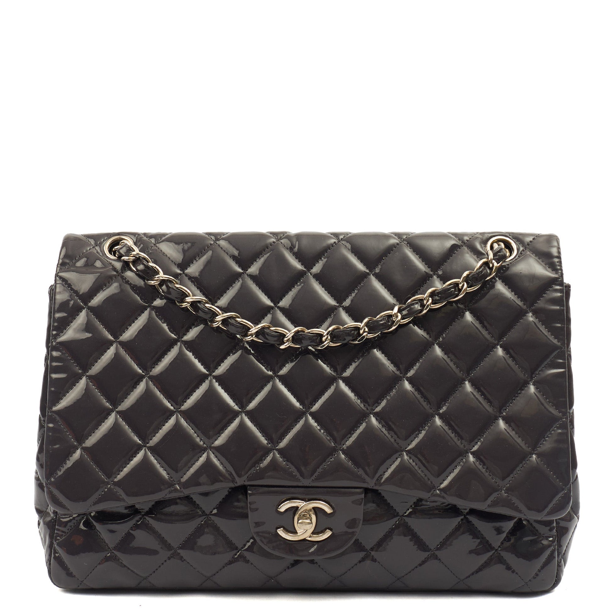 Chanel Shoulder Bag Classic Single Flap - Maxi in Purple, Patent Leather — Front View
