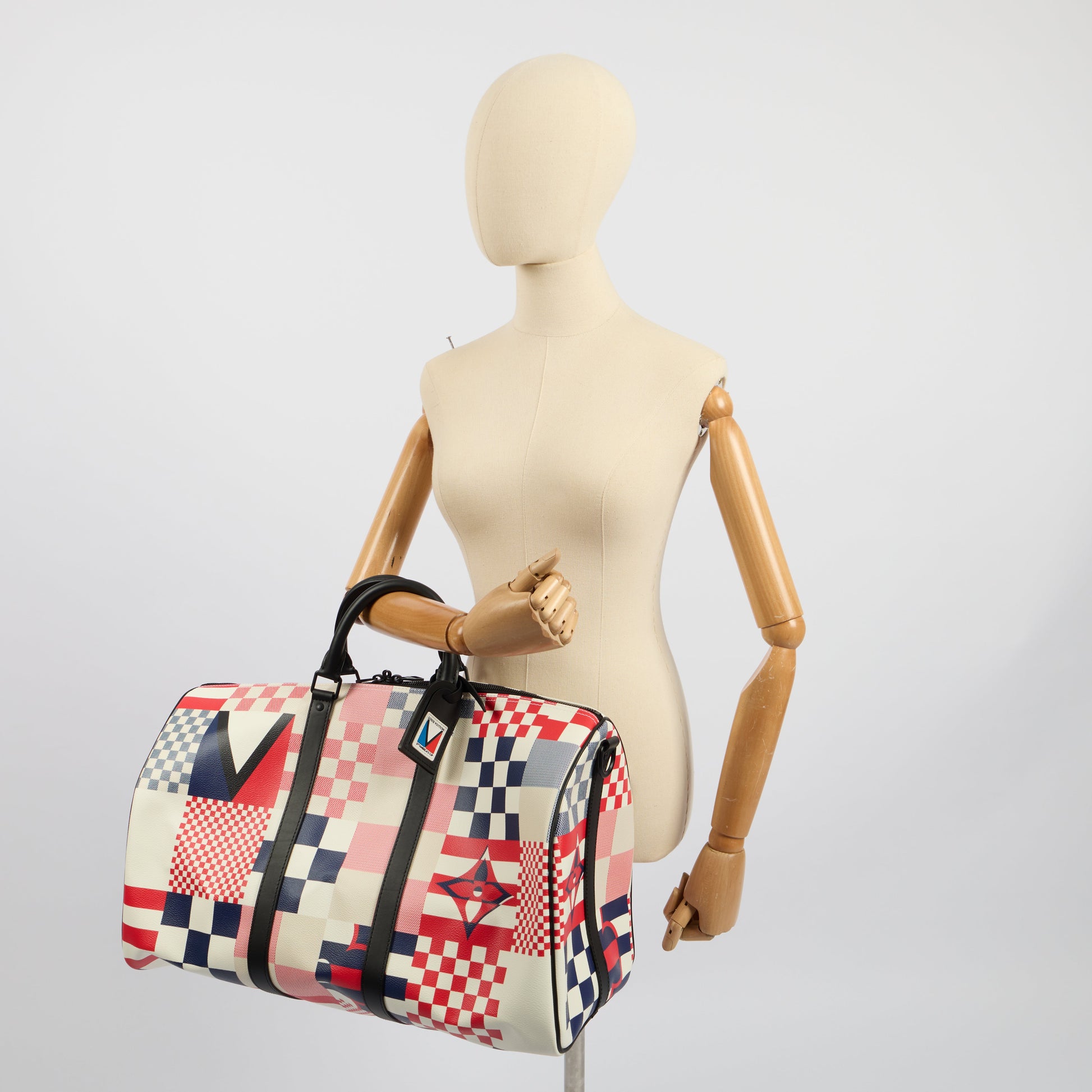 Louis Vuitton Tote Keepall 50 Bandouliere in Multi, Canvas — Side View