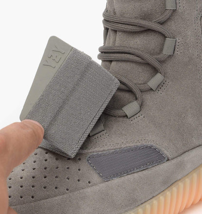 Adidas Originals Yeezy 750 Boost Light Grey-Gum — UK 3.5 | EU 36 | US 4 — Alternate View 10