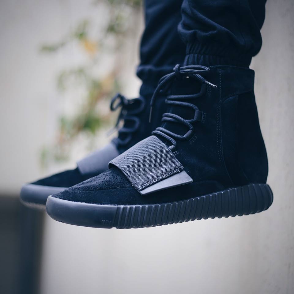 Adidas Yeezy Boost 750 Black — UK 3.5 | EU 36 | US 4 — Back View