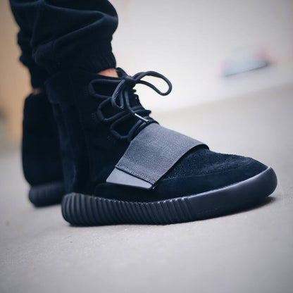 Adidas Yeezy Boost 750 Black — UK 3.5 | EU 36 | US 4 — Lifestyle View
