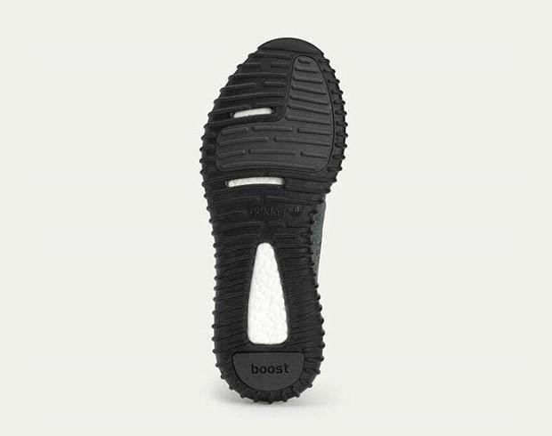 adidas Yeezy Boost 350 Pirate Black — UK 3.5 | EU 36 | US 4 — Detail View