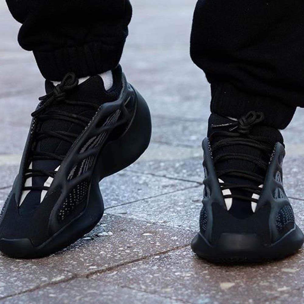 Yeezy 700 V3 'Alvah' — UK 3.5 | EU 36 | US 4 — Alternate View 7