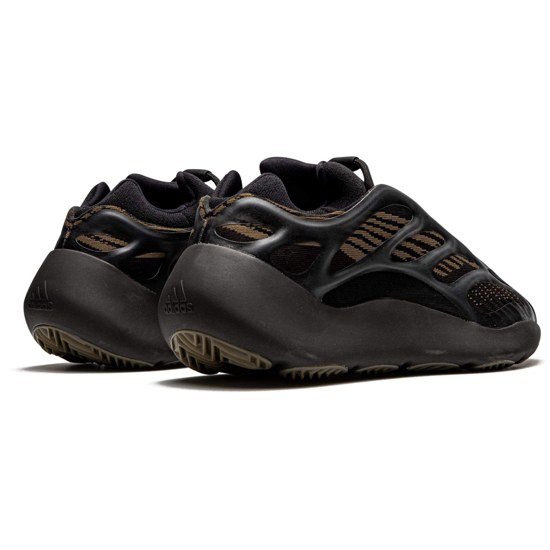 adidas Yeezy 700 V3 'Clay Brown' — UK 3.5 | EU 36 | US 4 — Back View