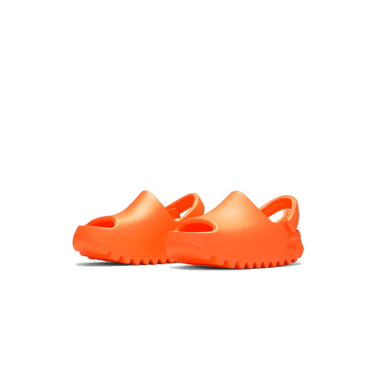 adidas Yeezy Slide Infants 'Enflame Orange' — UK 0k | EU 16 | US 1k — Side View