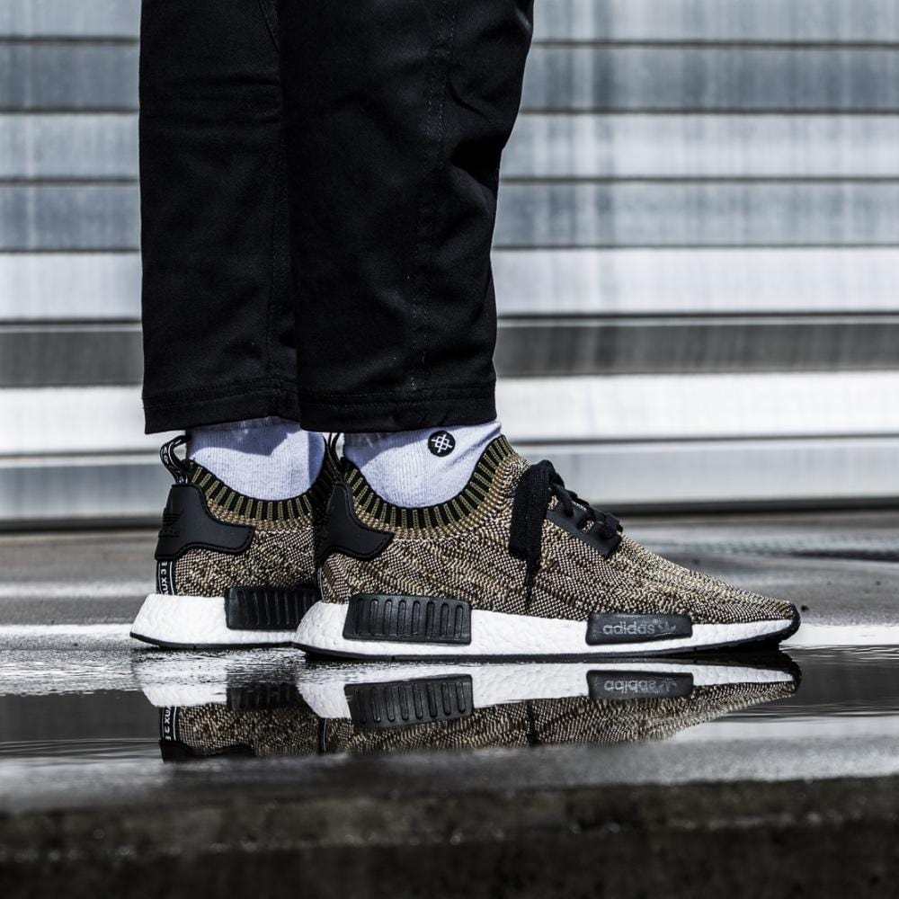 ADIDAS NMD_R1 PK Olive Cargo & Black — UK 3.5 | EU 36 | US 4 — Side View