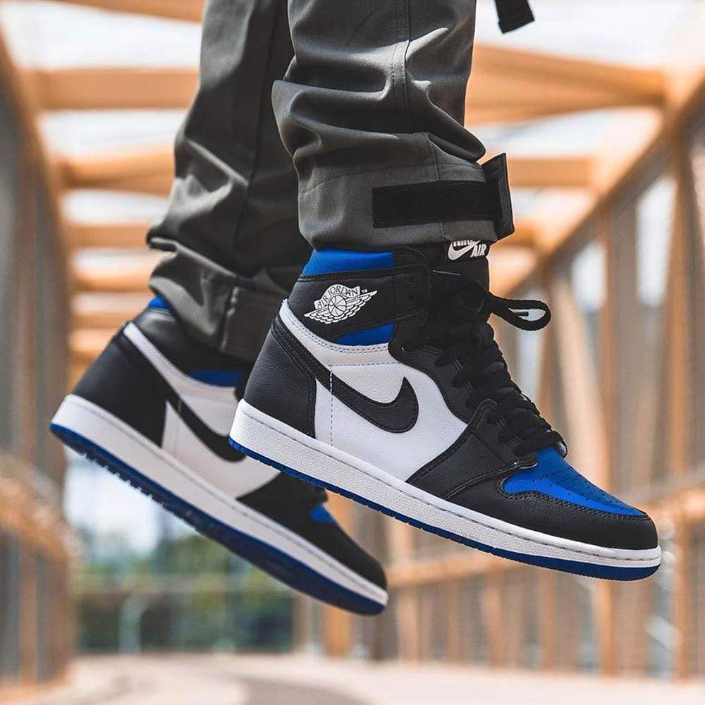 Air Jordan 1 Retro High OG 'Royal Toe' — 3 UK | 35.5 EU — Detail View