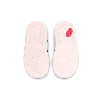 Air Jordan 1 Retro High OG TD 'Bubble Gum' — UK 0C | EU 15 | US 0C — Detail View