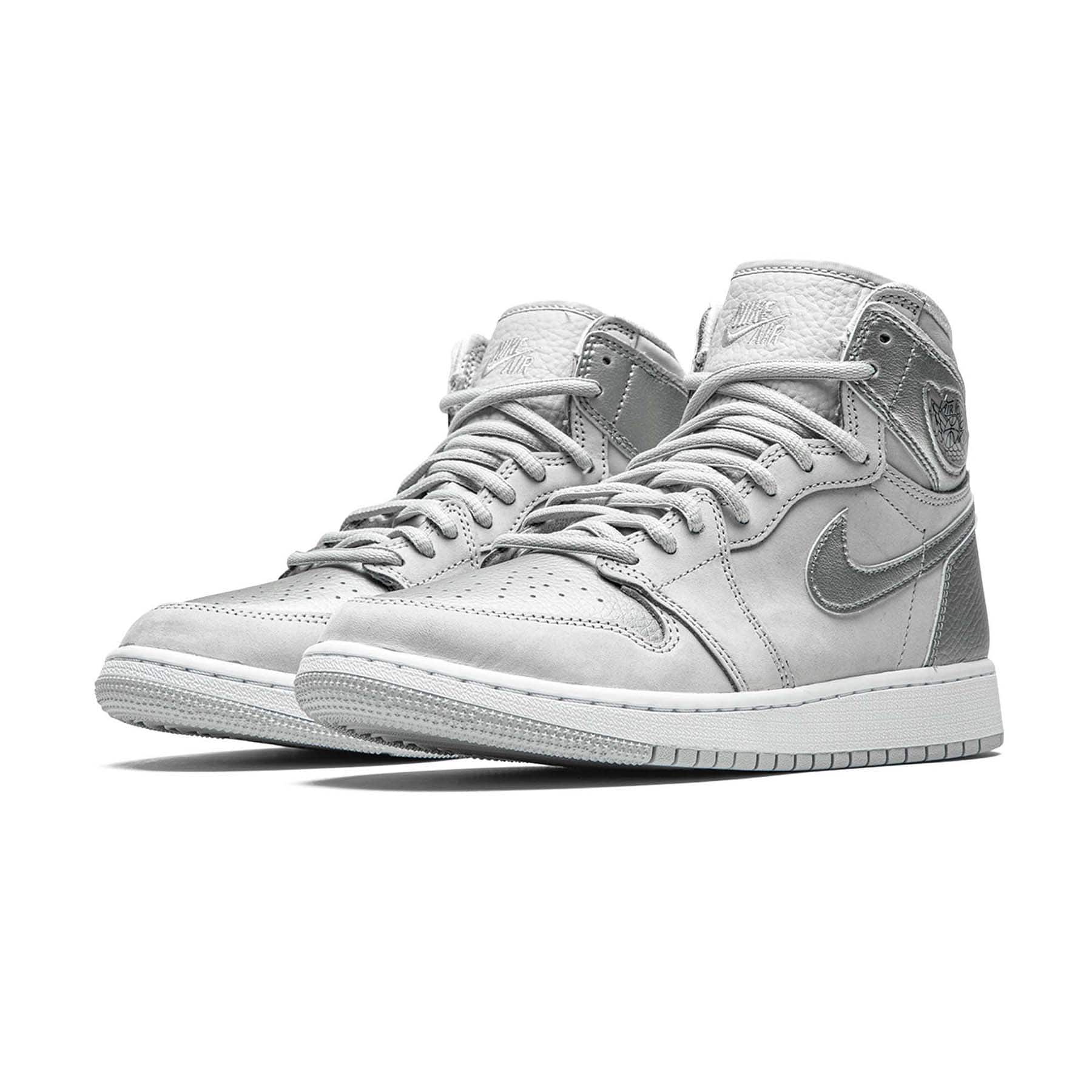 Air Jordan 1 Retro High OG co.JP GS 'Tokyo' — UK 13.5 | EU 32 | US 1Y — Side View