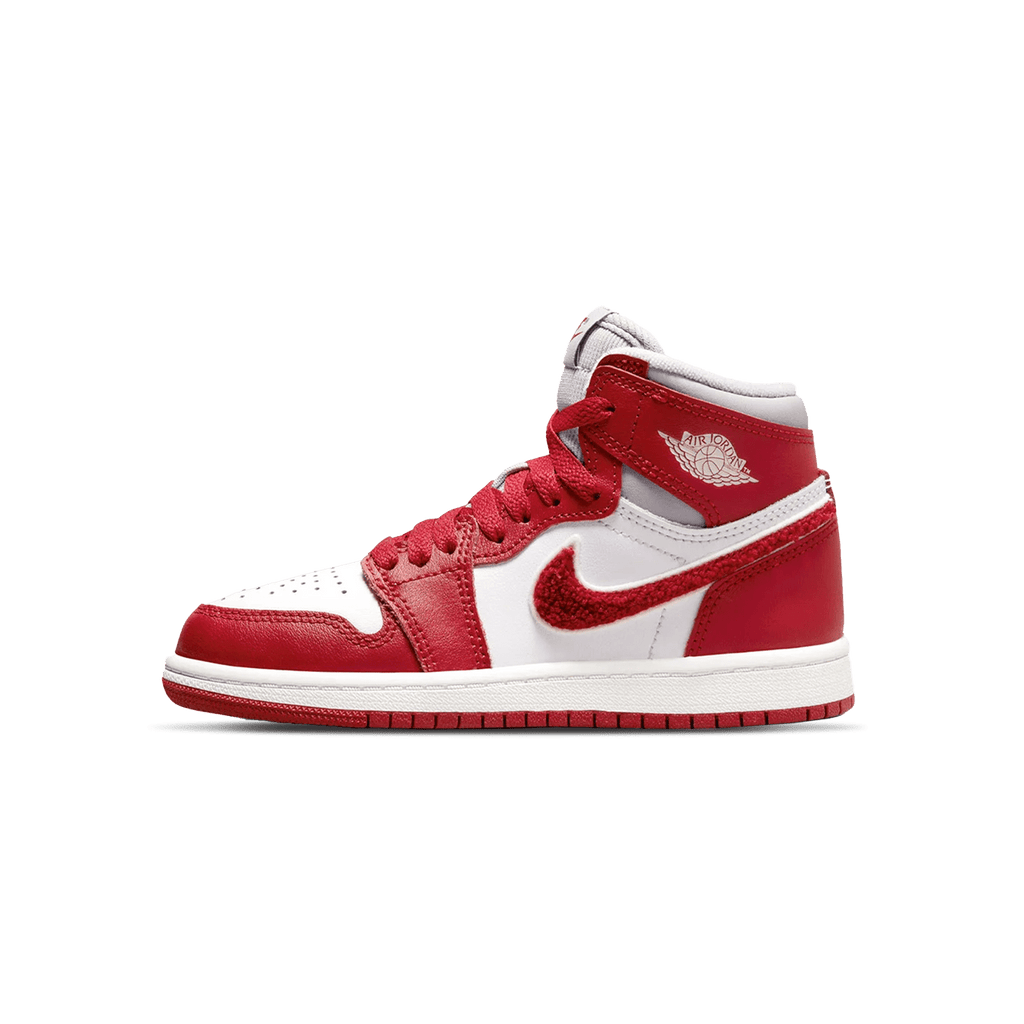 Air Jordan 1 Retro High OG PS 'Newstalgia Chenille' — UK 10C | EU 27.5 | US 10.5C — Front View