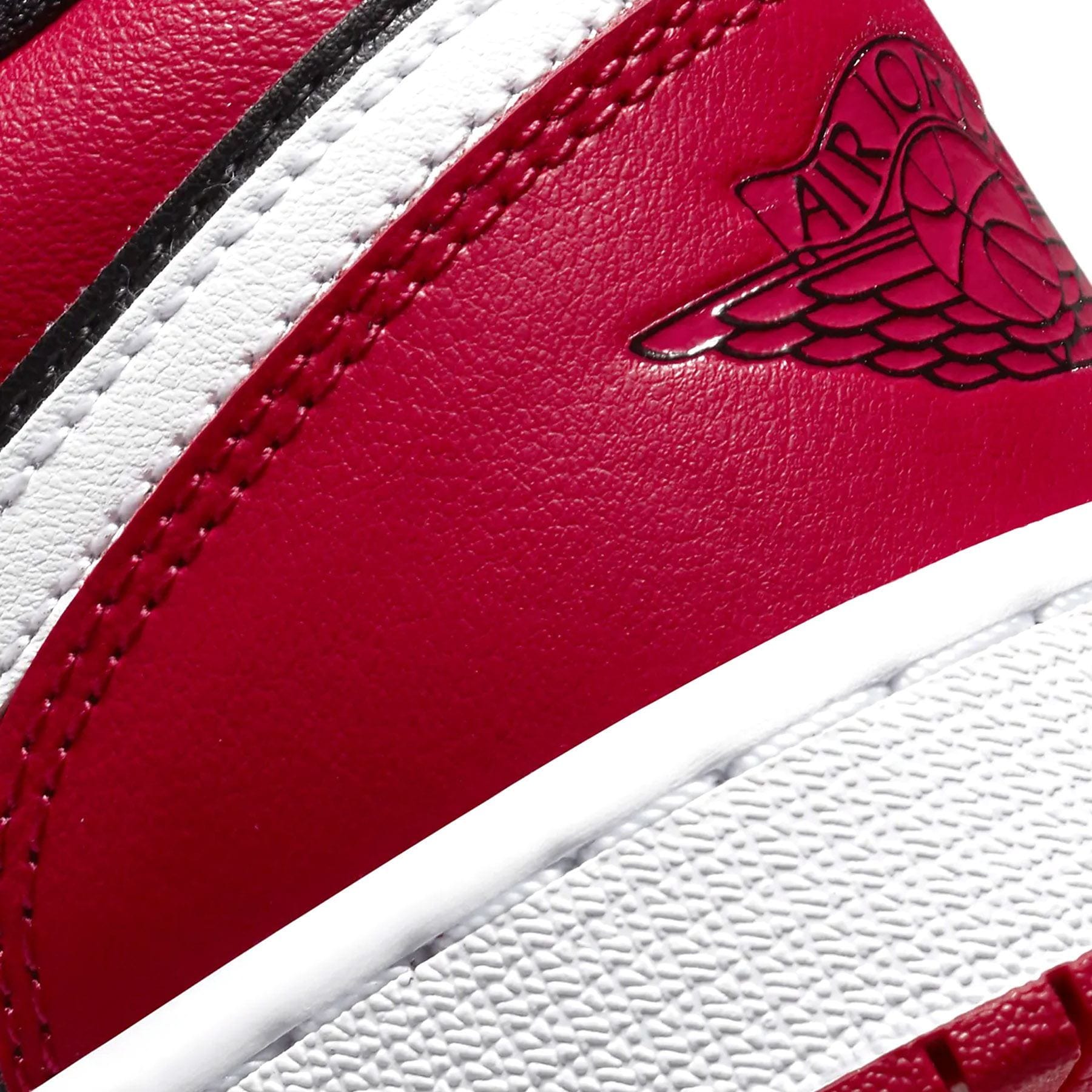 Air Jordan 1 Low GS 'Black Very Berry' — UK 3 | EU 35.5 | US 3.5 — Alternate View 7