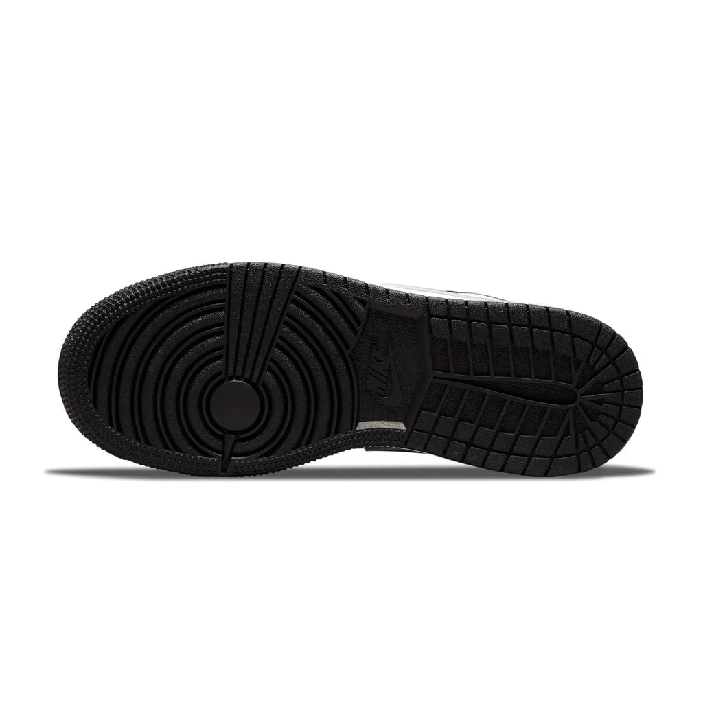 Air Jordan 1 Low GS 'Black Medium Grey' — UK 13.5 | EU 32 | US 1Y — Back View