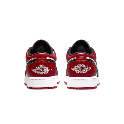 Air Jordan 1 Low GS 'Bred Toe' — UK 13.5 | EU 32 | US 1Y — Top View