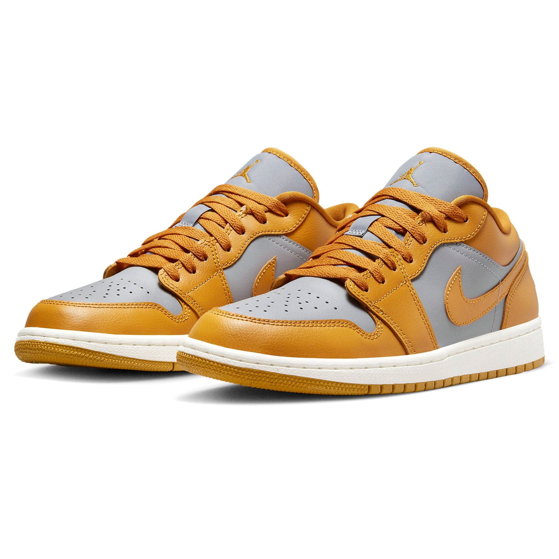 Air Jordan 1 Low Wmns 'Chutney' — UK 3 | EU 35.5 | US 3.5 — Side View
