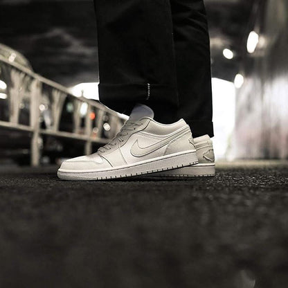 Air Jordan 1 Wmns Low 'Spruce Aura' — UK 2.5 | EU 35.5 | US 5 — Alternate View 7