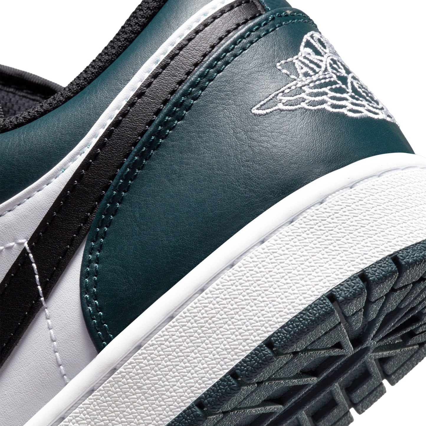 Air Jordan 1 Low 'Dark Teal' — UK 3 | EU 35.5 | US 3.5 — Alternate View 7