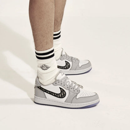 Dior x Air Jordan 1 Low — UK 3 | EU 35.5 | US 3.5 — Alternate View 11