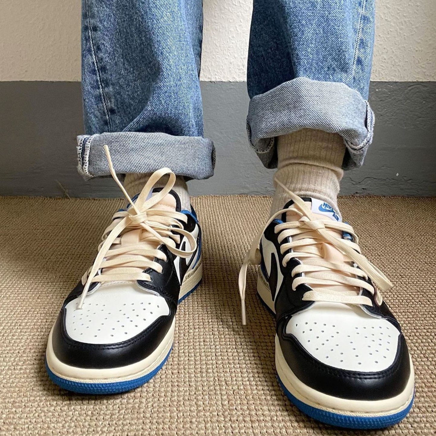 Fragment Design x Travis Scott x Air Jordan 1 Retro Low — UK 3 | EU 35.5 | US 3.5 — Alternate View 7