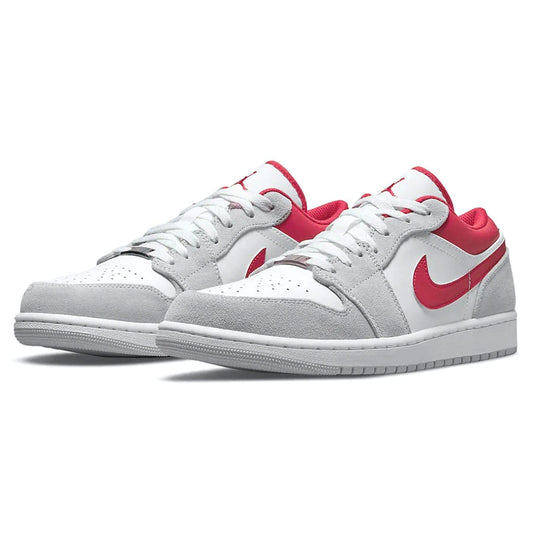 Air Jordan 1 Low SE 'Light Smoke Grey Gym Red' — UK 3 | EU 35.5 | US 3.5 — Side View