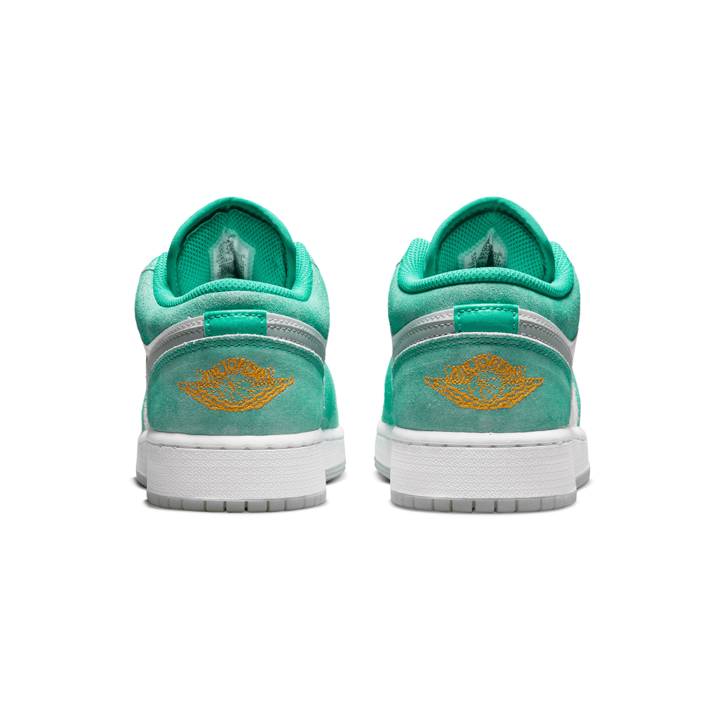 Air Jordan 1 Low SE GS 'New Emerald' — UK 13.5 | EU 32 | US 1Y — Top View