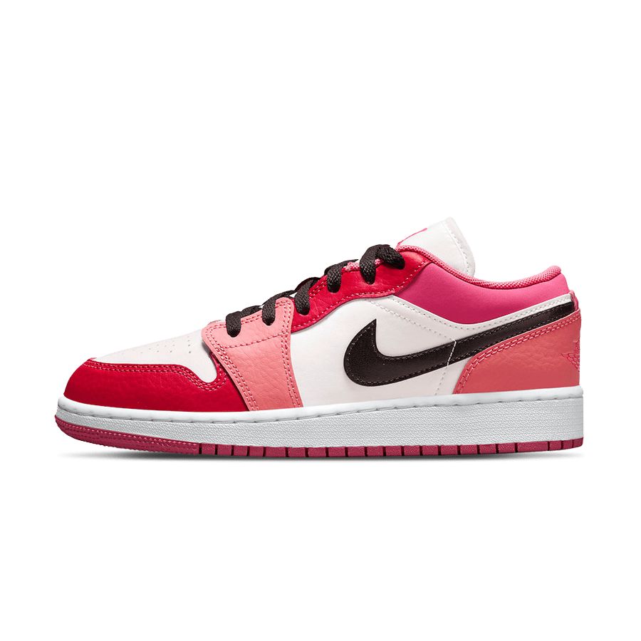 Air Jordan 1 Low GS 'Pink Black' — UK 13.5 | EU 32 | US 1Y — Front View