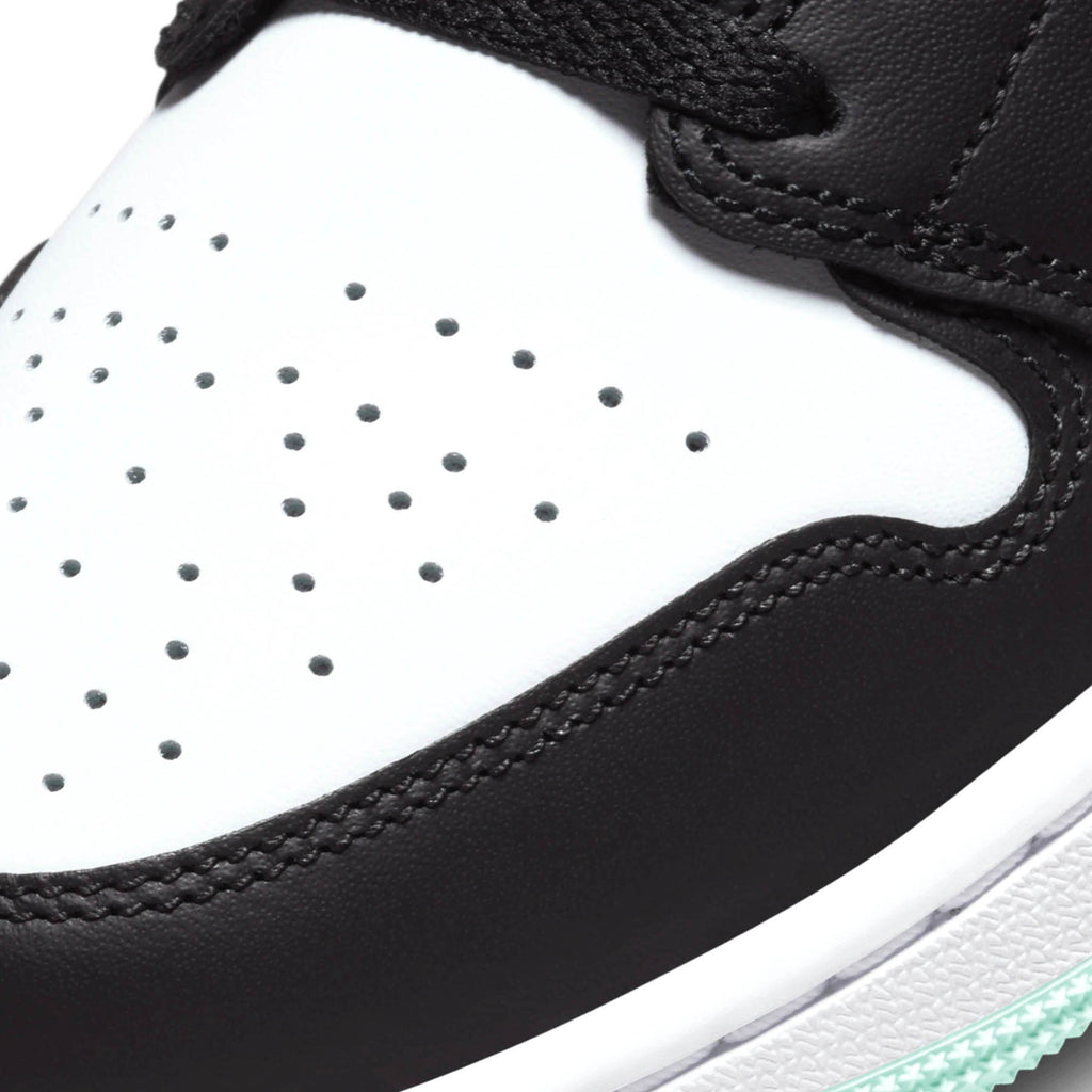Air Jordan 1 Low SE 'Tie Dye' — UK 3 | EU 35.5 | US 3.5 — Lifestyle View