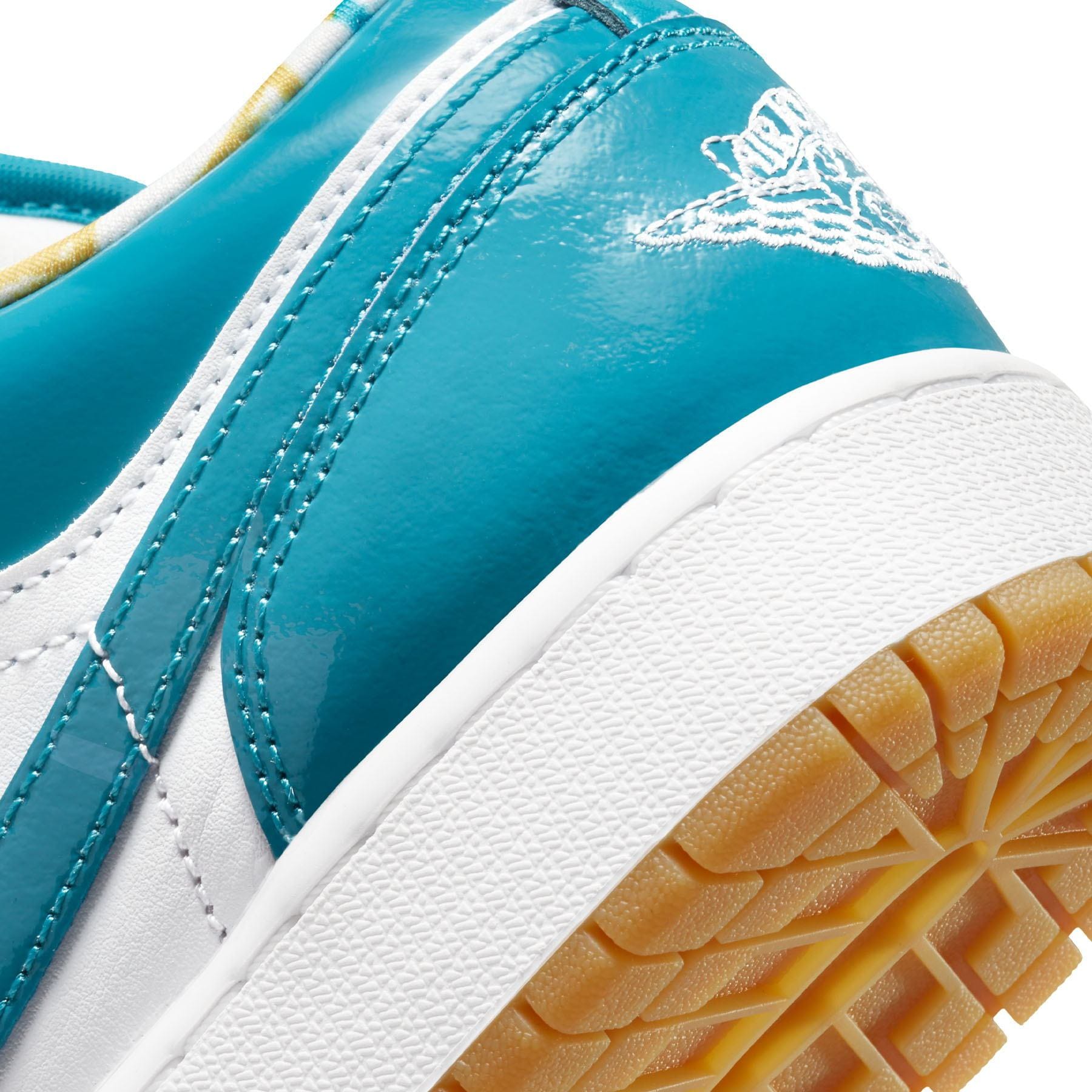 Air Jordan 1 Low SE GS 'Barcelona' — UK 13.5 | EU 32 | US 1Y — Alternate View 7
