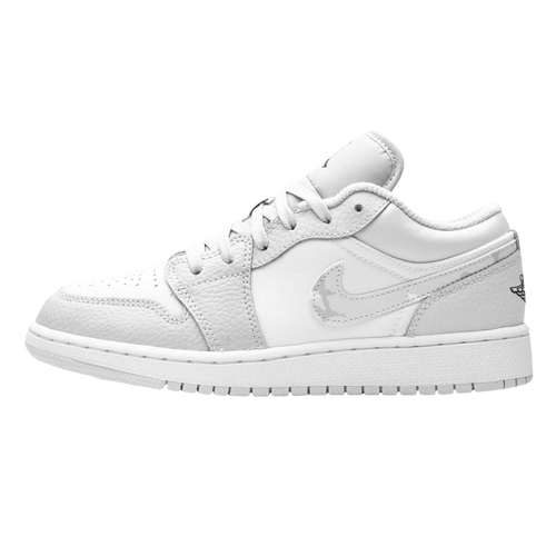 Air Jordan 1 Low SE GS 'White Camo' — UK 13.5 | EU 32 | US 1Y — Front View