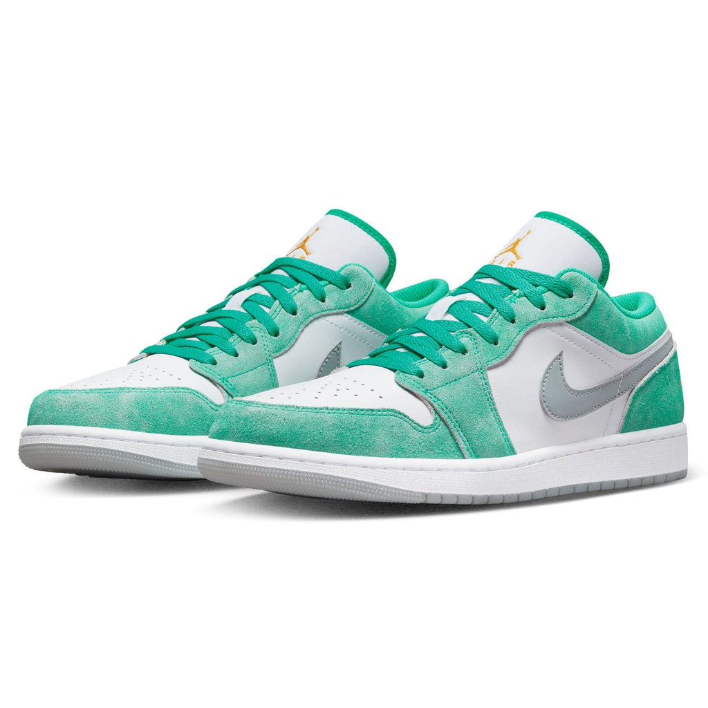 Air Jordan 1 Low 'New Emerald' — UK 3 | EU 35.5 | US 3.5 — Side View