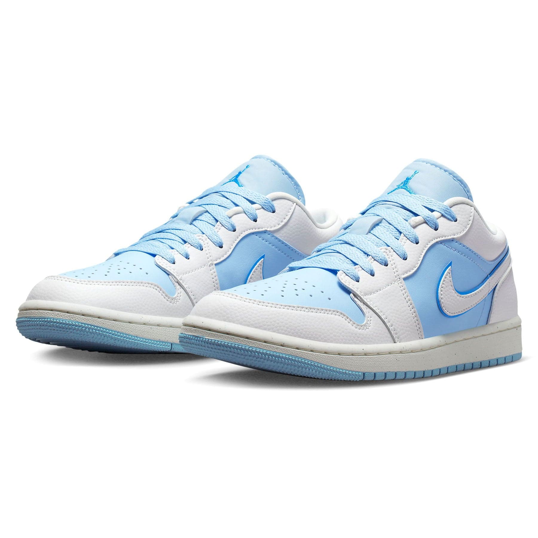 Air Jordan 1 Low SE Wmns 'Reverse Ice Blue' — UK 2.5 | EU 35.5 | US 5 — Side View