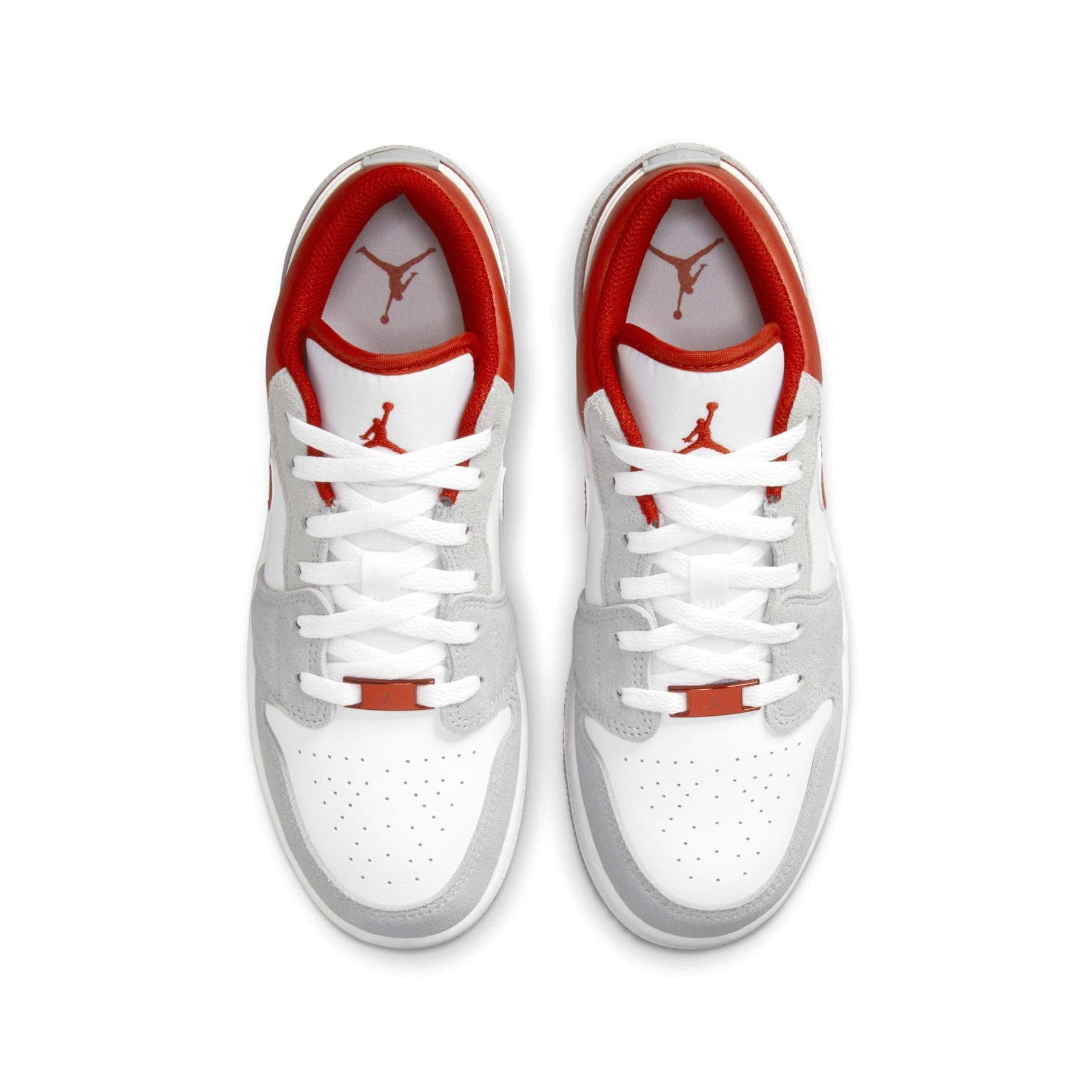 Air Jordan 1 Low SE GS 'Light Smoke Grey Gym Red' — UK 13.5 | EU 32 | US 1Y — Back View