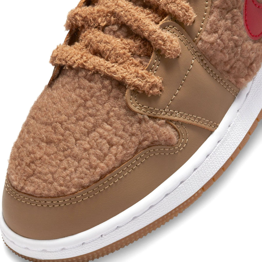 Air Jordan 1 Low Utility GS 'Teddy Bear' — UK 13.5 | EU 32 | US 1Y — Alternate View 9
