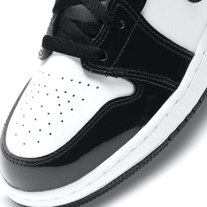 Air Jordan 1 Mid SE All star 2021 Weekend Black — UK 3 | EU 35.5 | US 3.5 — Lifestyle View