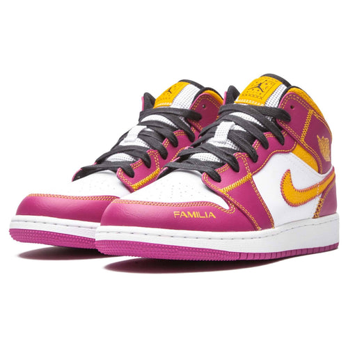 Air Jordan 1 GS 'Día de Muertos' — UK 13.5 | EU 32 | US 1Y — Side View