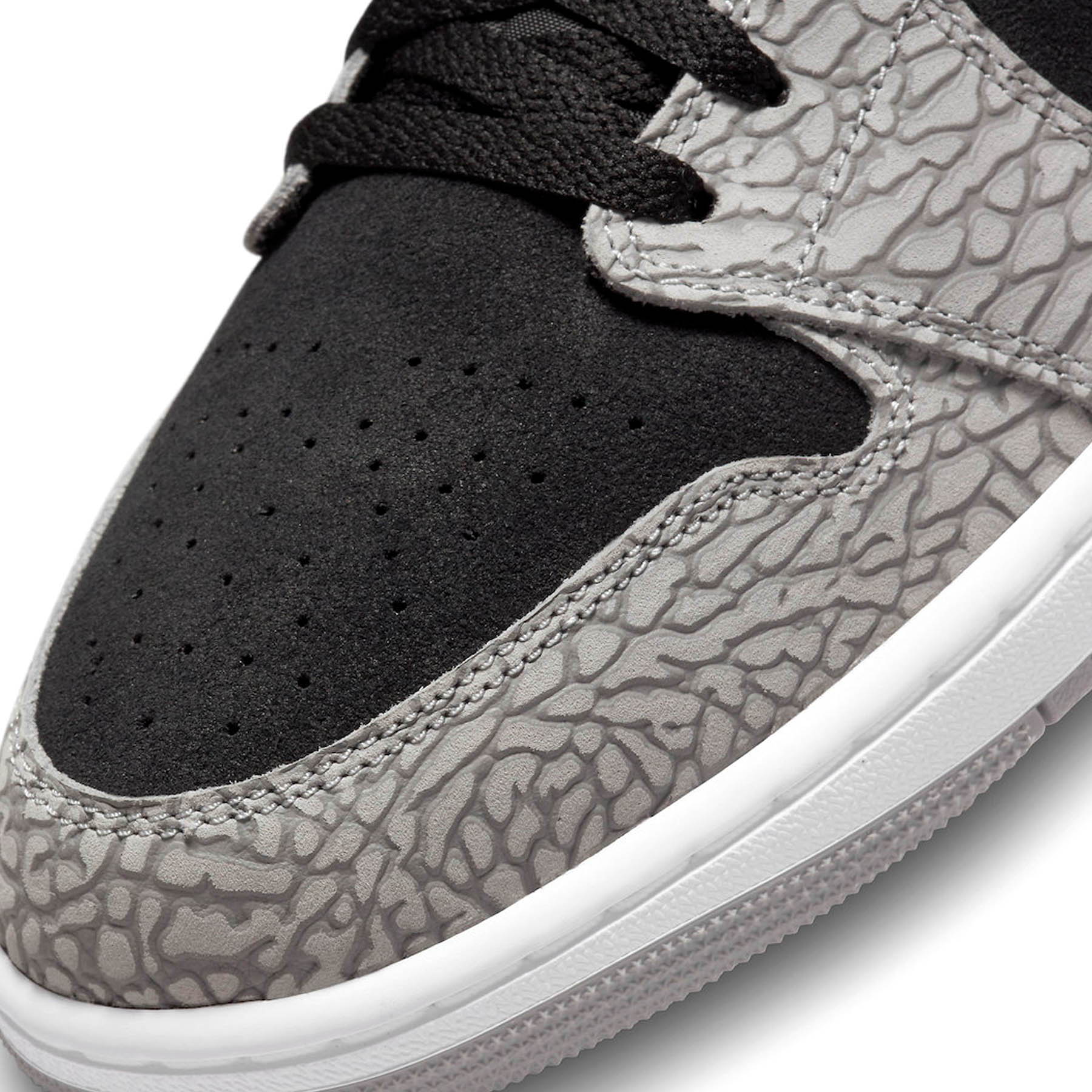 Air Jordan 1 Mid SE 'Elephant Toe' — UK 3 | EU 35.5 | US 3.5 — Lifestyle View