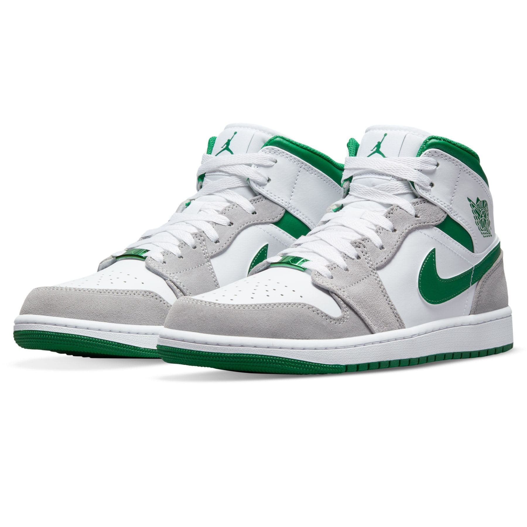 Air Jordan 1 Mid SE 'Grey Pine Green' — UK 3 | EU 35.5 | US 3.5 — Side View