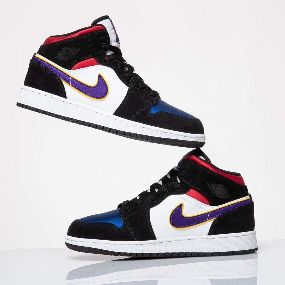 Air Jordan 1 Mid SE GS 'Rivals' — UK 13.5 | EU 32 | US 1Y — Lifestyle View