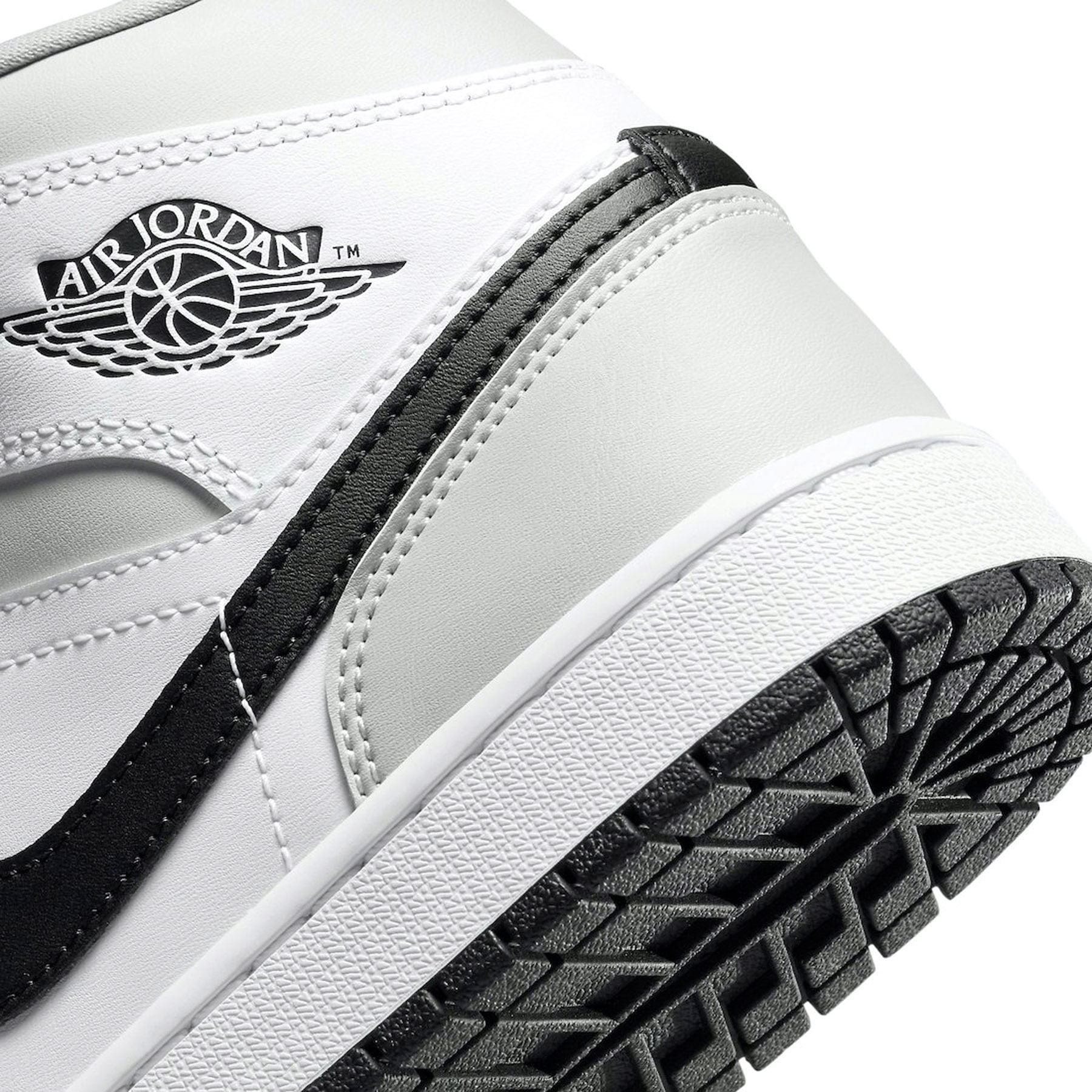 Air Jordan 1 Mid Wmns 'Light Smoke Grey' — UK 2.5 | EU 35.5 | US 5 — Alternate View 7