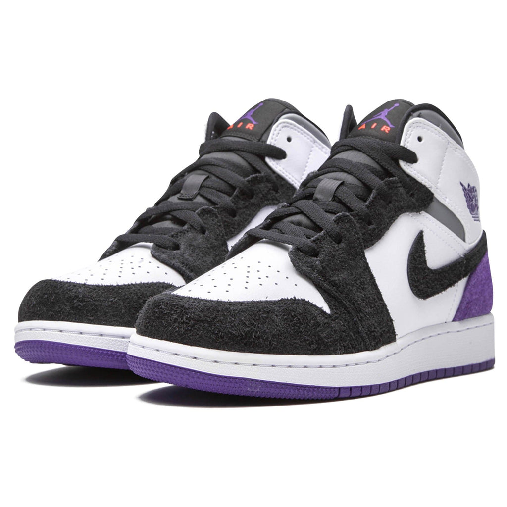 Air Jordan 1 Mid SE GS 'Varsity Purple' — UK 13.5 | EU 32 | US 1Y — Side View