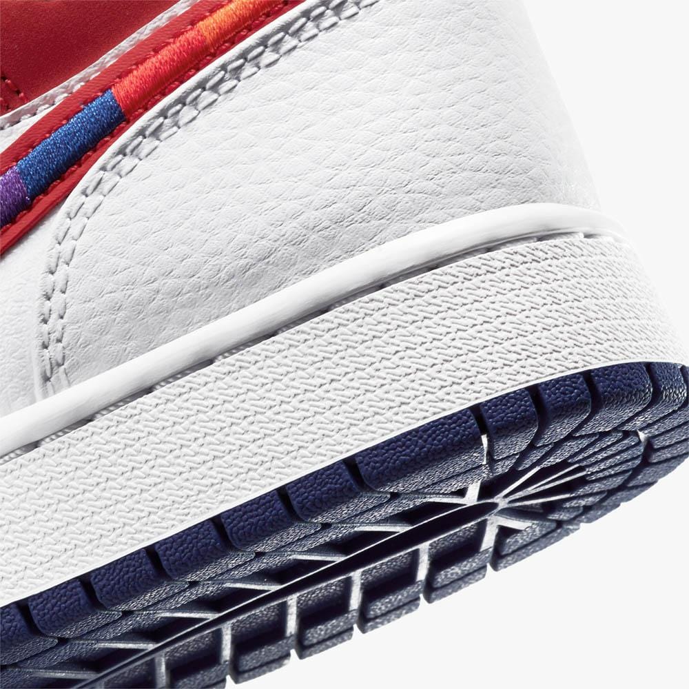 Air Jordan 1 MID SE GS 'University Red' — UK 13.5 | EU 32 | US 1Y — Alternate View 7