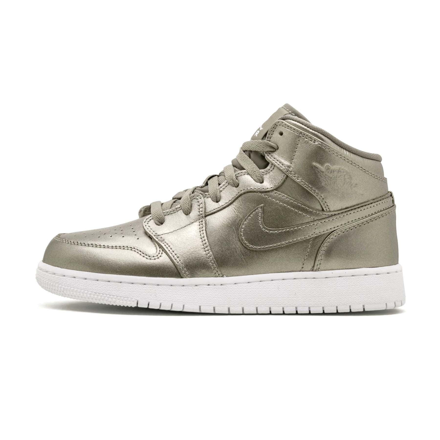 Air Jordan 1 Mid SE GS 'Sepia Stone' — UK 13.5 | EU 32 | US 1Y — Front View