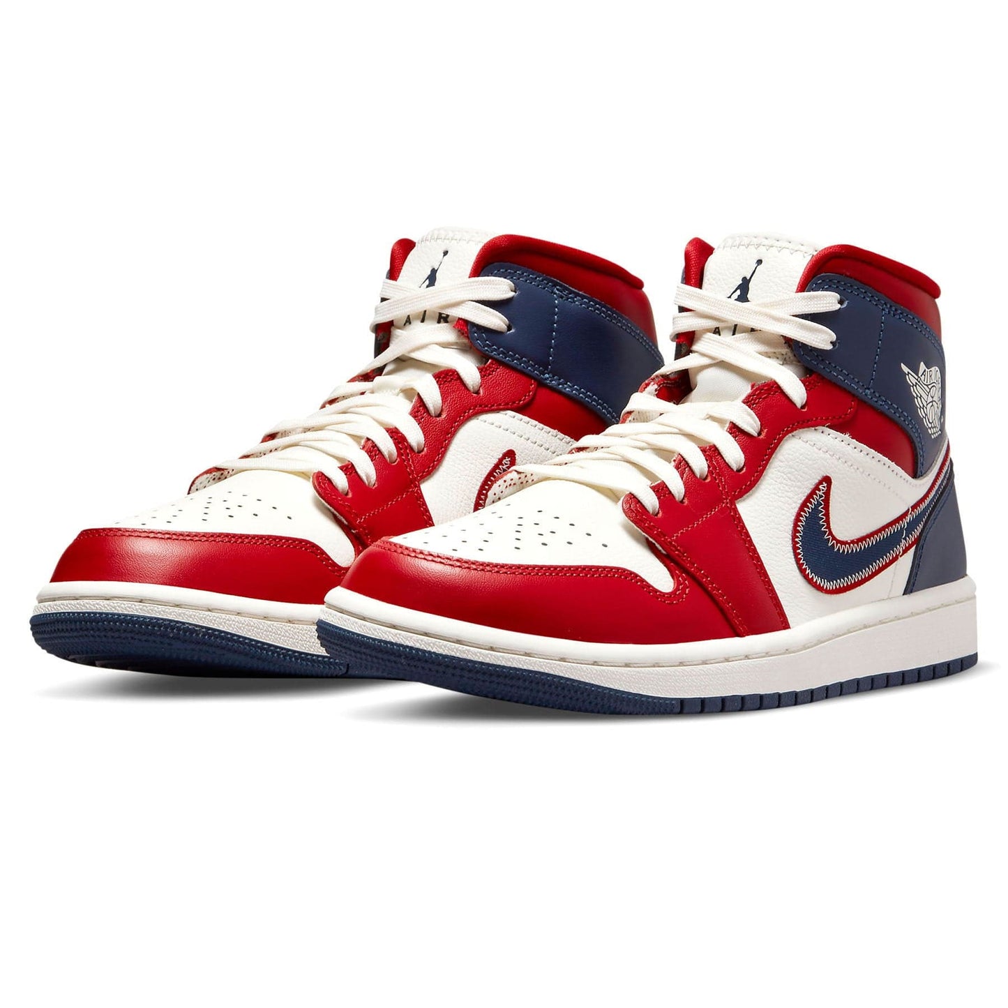 Air Jordan 1 Mid SE Wmns 'USA' 2022 — UK 2.5 | EU 35.5 | US 5 — Side View