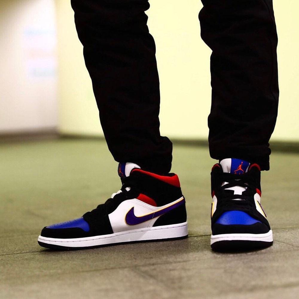 Air Jordan 1 Mid SE 'Rivals' — UK 3 | EU 35.5 | US 3.5 — Alternate View 7