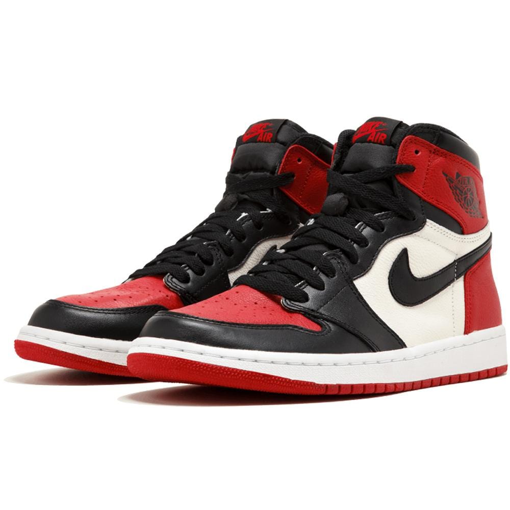 Air Jordan 1 Retro High OG "Bred Toe" — UK 13.5 | EU 32 | US 1Y — Back View