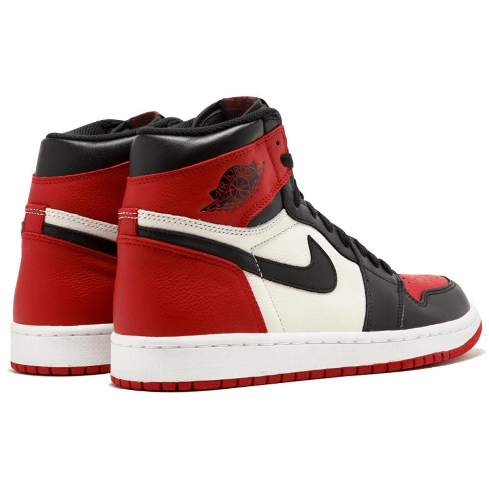Air Jordan 1 Retro High OG "Bred Toe" — UK 13.5 | EU 32 | US 1Y — Top View